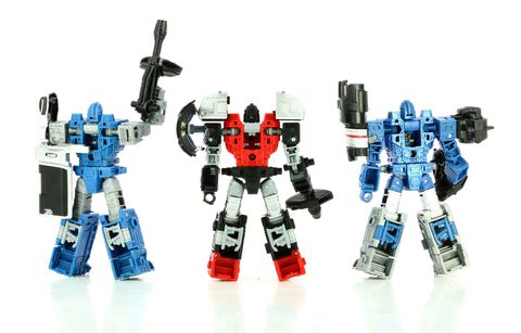 Figurine Wfc - Transformers - Refraktor 3-pack